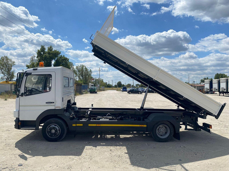 Mercedes-Benz Atego 818 - 3 sided tipper - Autocarro ribaltabile: foto 5 Mercedes-Benz Atego 818 - 3 sided tipper - Autocarro ribaltabile: foto 5