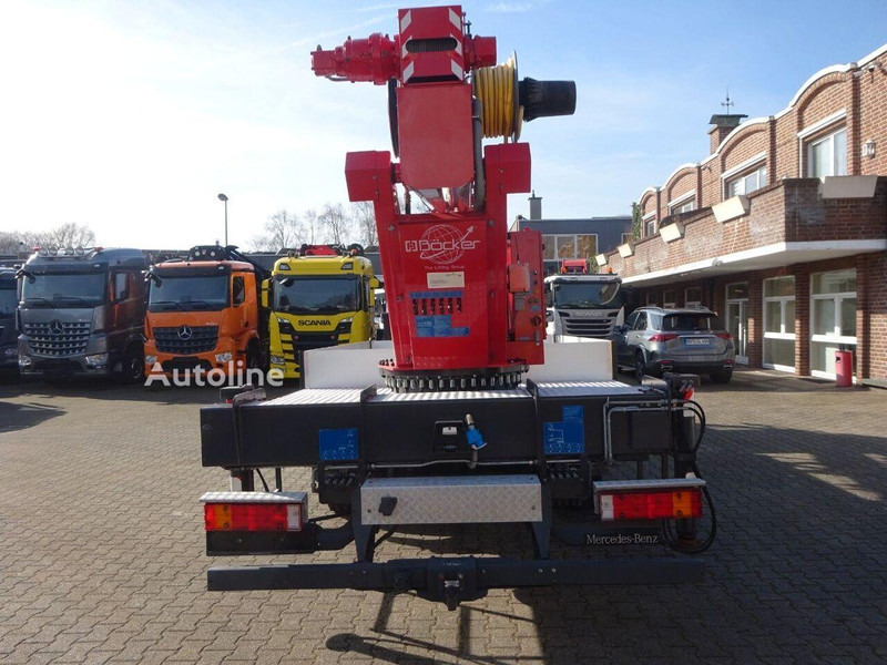 Mercedes-Benz Atego 818 - Autocarro con pianale/ Cassone fisso, Camion con gru: foto 5 Mercedes-Benz Atego 818 - Autocarro con pianale/ Cassone fisso, Camion con gru: foto 5
