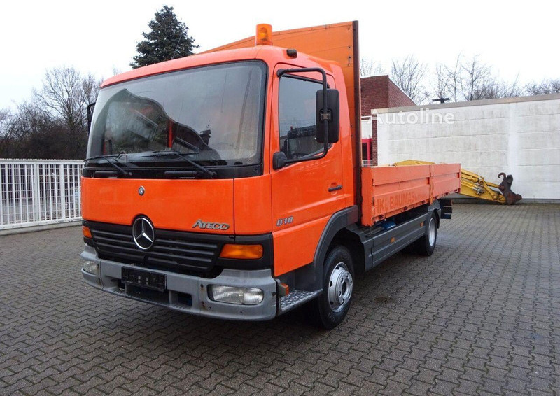 Mercedes-Benz Atego 818 - Flatbed - Autocarro con pianale/ Cassone fisso: foto 1 Mercedes-Benz Atego 818 - Flatbed - Autocarro con pianale/ Cassone fisso: foto 1