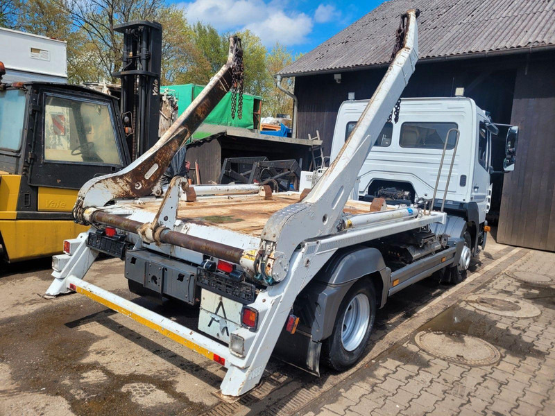 Mercedes-Benz Atego 818 Skip loader - Autocarro multibenna: foto 3 Mercedes-Benz Atego 818 Skip loader - Autocarro multibenna: foto 3