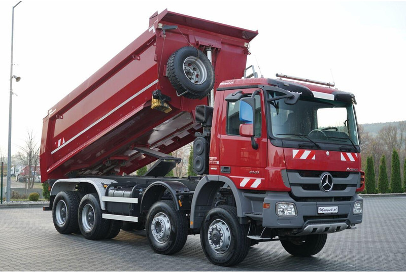 Mercedes-Benz CTROS 4141 / 8X6 / WYWROTKA TYLNOZSYPOWA / MEILLER KIPPER 5.3M / - Autocarro ribaltabile: foto 1 Mercedes-Benz CTROS 4141 / 8X6 / WYWROTKA TYLNOZSYPOWA / MEILLER KIPPER 5.3M / - Autocarro ribaltabile: foto 1