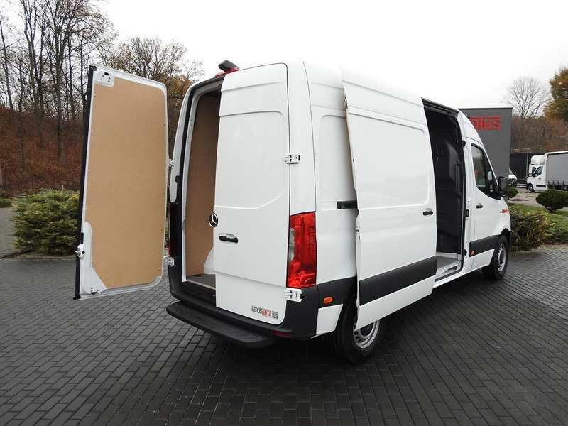 Mercedes-Benz ESPRINTER NOWY ELEKTRYCZNY FURGON AUTOMAT  GWARANCJA  95KM [ 607 - Furgone box, Furgone elettrico: foto 3 Mercedes-Benz ESPRINTER NOWY ELEKTRYCZNY FURGON AUTOMAT  GWARANCJA  95KM [ 607 - Furgone box, Furgone elettrico: foto 3