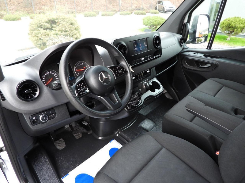 Mercedes-Benz SPRINTER 314 CHŁODNIA KONTENER -1*C TEMPOMAT NAWIGACJA KLIMATYZA - Furgone frigo: foto 2 Mercedes-Benz SPRINTER 314 CHŁODNIA KONTENER -1*C TEMPOMAT NAWIGACJA KLIMATYZA - Furgone frigo: foto 2