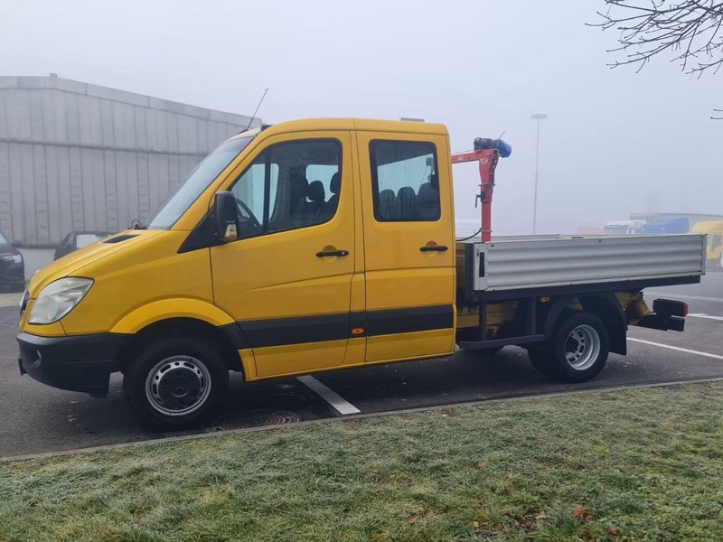Autocarro con pianale/ Cassone fisso, Camion con gru Mercedes-Benz Sprinter 519 CDI Doka - Flatbed truck + crane: foto 6 Autocarro con pianale/ Cassone fisso, Camion con gru Mercedes-Benz Sprinter 519 CDI Doka - Flatbed truck + crane: foto 6