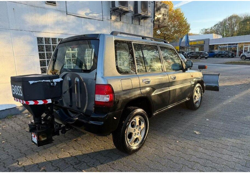 Mitsubishi Pajero Pinin + Snow Plow - SUV/ Fuoristrada: foto 5 Mitsubishi Pajero Pinin + Snow Plow - SUV/ Fuoristrada: foto 5