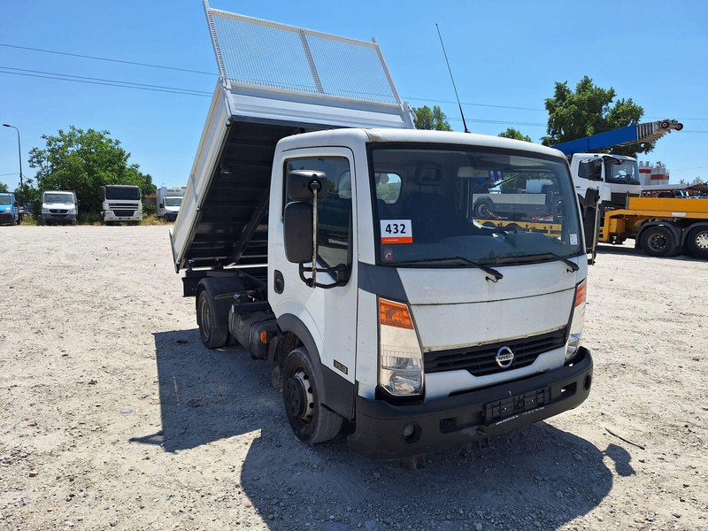 Nissan Cabstar 2,5 TDi - 3 sided Tipper - Furgone ribaltabile: foto 1 Nissan Cabstar 2,5 TDi - 3 sided Tipper - Furgone ribaltabile: foto 1