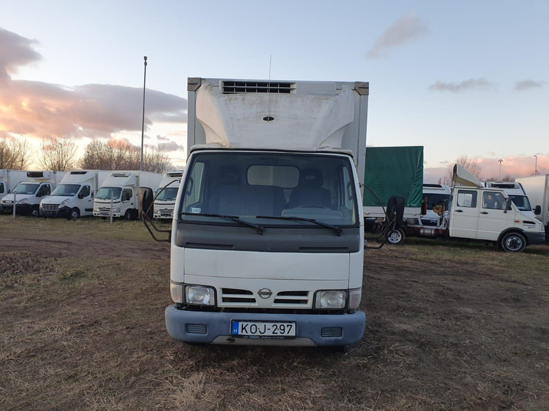 Nissan Cabstar 3,0 TDi - Thermo King V400 Max frigo - Furgone frigo: foto 3 Nissan Cabstar 3,0 TDi - Thermo King V400 Max frigo - Furgone frigo: foto 3