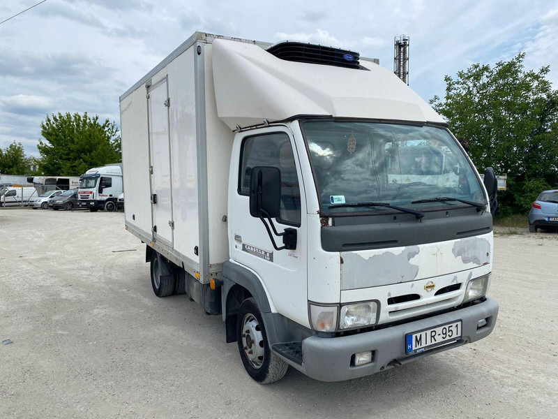 Nissan Cabstar 3,0 tdi Frigo + meat hook - 3,5t - Furgone frigo: foto 1 Nissan Cabstar 3,0 tdi Frigo + meat hook - 3,5t - Furgone frigo: foto 1