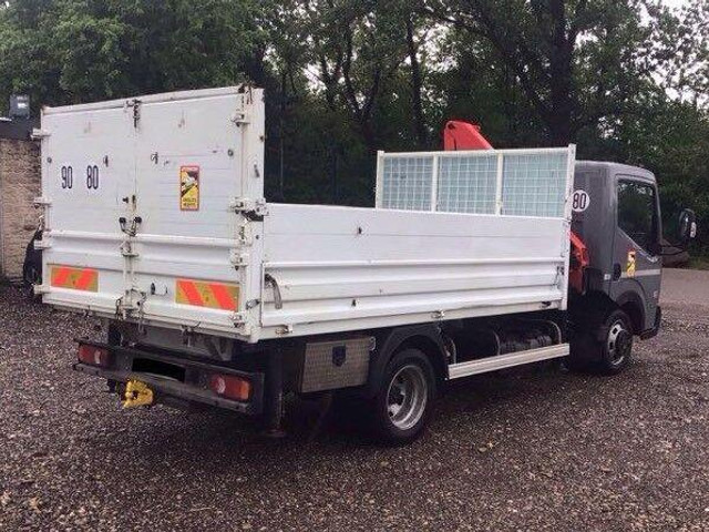 Nissan NT400 - Tipper+crane - Autocarro ribaltabile, Camion con gru: foto 3 Nissan NT400 - Tipper+crane - Autocarro ribaltabile, Camion con gru: foto 3