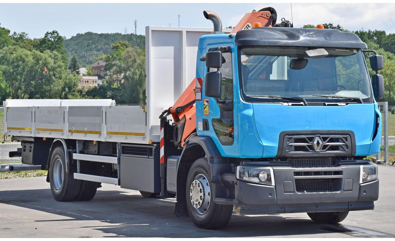 Renault C 320 - Autocarro con pianale/ Cassone fisso, Camion con gru: foto 3 Renault C 320 - Autocarro con pianale/ Cassone fisso, Camion con gru: foto 3