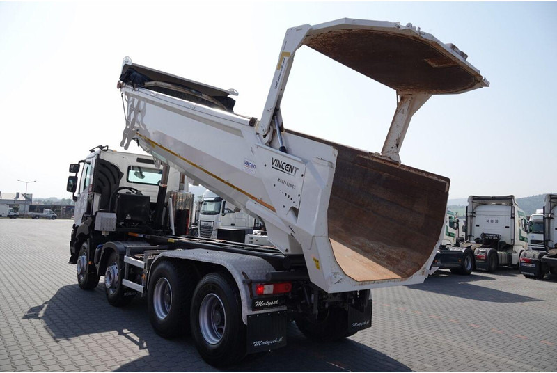 Renault C 480 - Autocarro ribaltabile: foto 4 Renault C 480 - Autocarro ribaltabile: foto 4