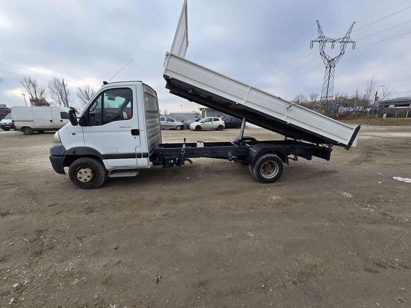 Renault Mascott 150 DXi -with New Three-sided Tipper 6.5t - Autocarro ribaltabile: foto 4 Renault Mascott 150 DXi -with New Three-sided Tipper 6.5t - Autocarro ribaltabile: foto 4