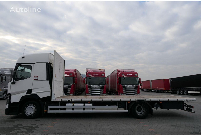 Renault T460 Platform 7,5 m - Autocarro con pianale/ Cassone fisso: foto 3 Renault T460 Platform 7,5 m - Autocarro con pianale/ Cassone fisso: foto 3