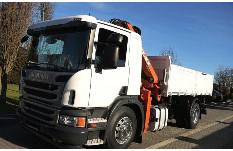 Scania P 250 - 3 way tipper + crane - Autocarro ribaltabile, Camion con gru: foto 1 Scania P 250 - 3 way tipper + crane - Autocarro ribaltabile, Camion con gru: foto 1