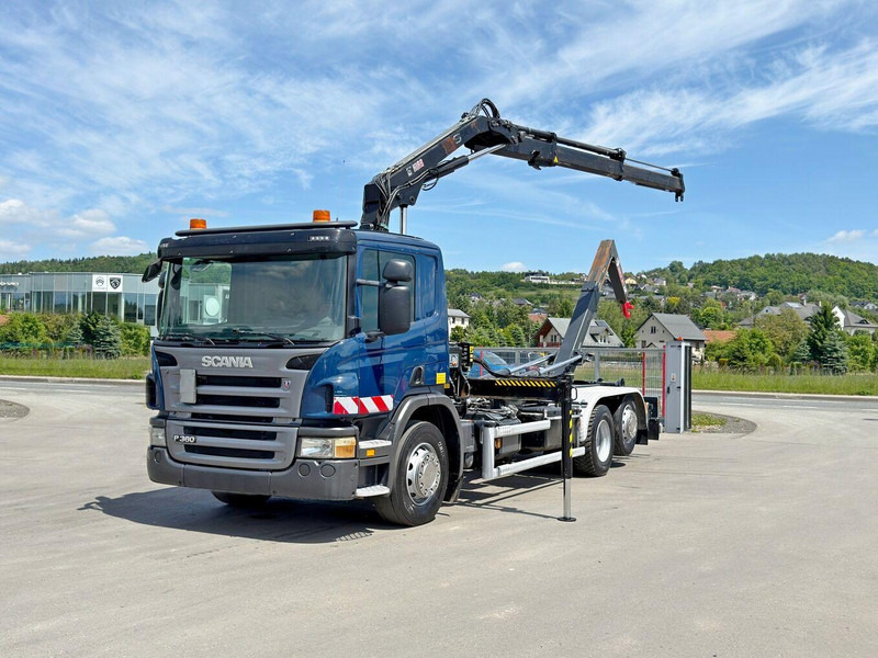 Scania P 360 * ABROLLKIPPER * HIAB 111 BS -2 HIDUO/FUNK - Autocarro scarrabile, Camion con gru: foto 2 Scania P 360 * ABROLLKIPPER * HIAB 111 BS -2 HIDUO/FUNK - Autocarro scarrabile, Camion con gru: foto 2