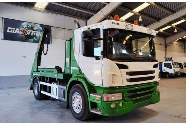 Scania P360 Hyvalift - Autocarro multibenna: foto 2 Scania P360 Hyvalift - Autocarro multibenna: foto 2