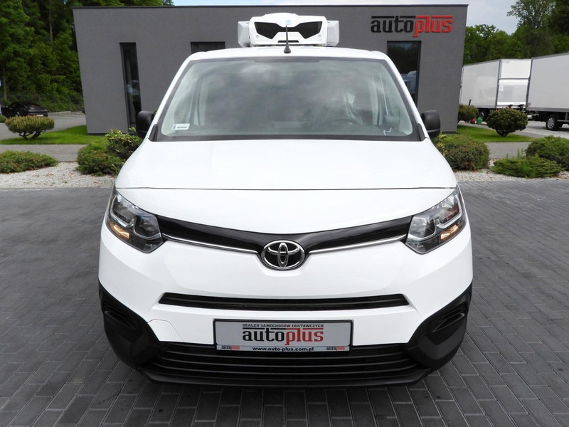 Toyota PROACE CITY FURGON CHŁODNIA -15*C ZASILANIE 230V TEMPOMAT KLIM - Furgone frigo: foto 5 Toyota PROACE CITY FURGON CHŁODNIA -15*C ZASILANIE 230V TEMPOMAT KLIM - Furgone frigo: foto 5