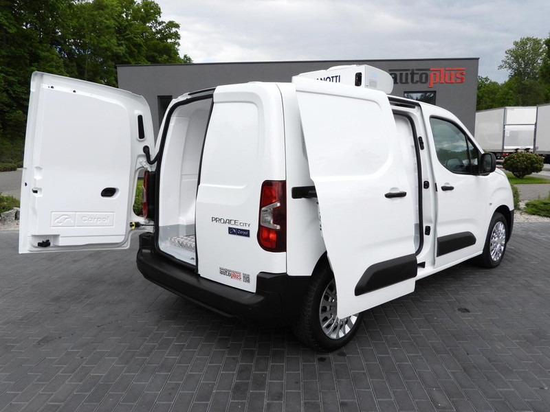 Toyota PROACE CITY FURGON CHŁODNIA -15*C ZASILANIE 230V TEMPOMAT KLIM - Furgone frigo: foto 3 Toyota PROACE CITY FURGON CHŁODNIA -15*C ZASILANIE 230V TEMPOMAT KLIM - Furgone frigo: foto 3