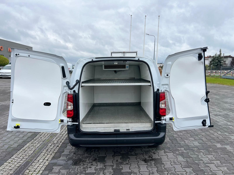 Toyota Proace City LONG L2 REFRIGERATOR 1.HAND - Furgone frigo: foto 1 Toyota Proace City LONG L2 REFRIGERATOR 1.HAND - Furgone frigo: foto 1