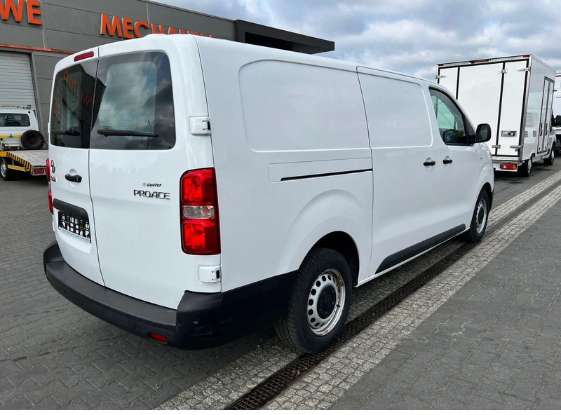 Toyota Proace Long Lang Maxi Import DE One Owner TOP - Furgone box: foto 4 Toyota Proace Long Lang Maxi Import DE One Owner TOP - Furgone box: foto 4