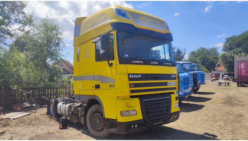 DAF XF 105.410 Tractor Lowdeck - MEGA - Trattore stradale: foto 1 DAF XF 105.410 Tractor Lowdeck - MEGA - Trattore stradale: foto 1