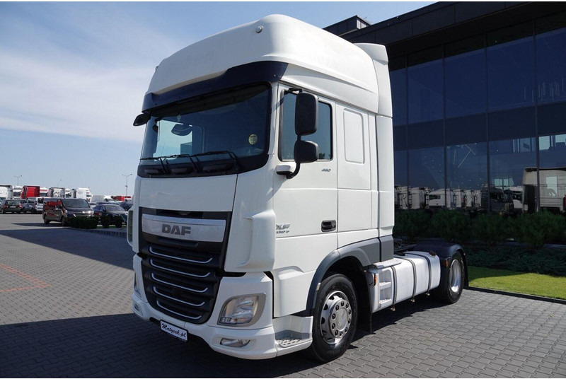 DAF XF 460 / MANUAL / STANDARD / SUPER SPACE CAB / EURO 6 - Trattore stradale: foto 5 DAF XF 460 / MANUAL / STANDARD / SUPER SPACE CAB / EURO 6 - Trattore stradale: foto 5