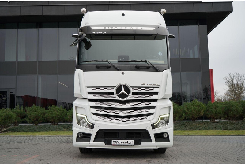 Mercedes-Benz ACTROS 1851 / RETARDER / GIGA SPACE / EURO 6 / SPROWADZONY - Trattore stradale: foto 3 Mercedes-Benz ACTROS 1851 / RETARDER / GIGA SPACE / EURO 6 / SPROWADZONY - Trattore stradale: foto 3