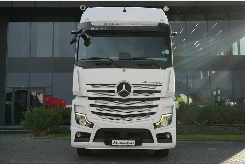 Mercedes-Benz ACTROS L 1851 / GIGA SPACE / RETARDER / 2022 R - Trattore stradale: foto 3 Mercedes-Benz ACTROS L 1851 / GIGA SPACE / RETARDER / 2022 R - Trattore stradale: foto 3