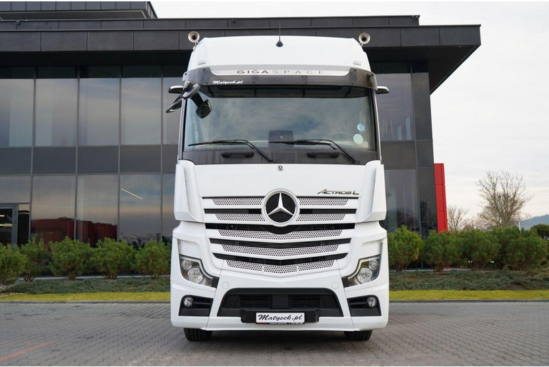 Mercedes-Benz ACTROS L 1851 / GIGA SPACE / RETARDER / 2022 R - Trattore stradale: foto 3 Mercedes-Benz ACTROS L 1851 / GIGA SPACE / RETARDER / 2022 R - Trattore stradale: foto 3