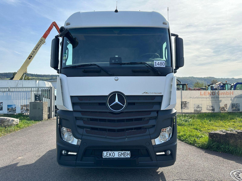 Mercedes-Benz Actros 1845 - Trattore stradale: foto 2 Mercedes-Benz Actros 1845 - Trattore stradale: foto 2