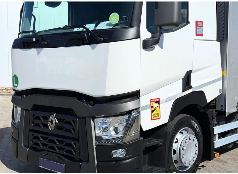 Trattore stradale Renault T 380: foto 11