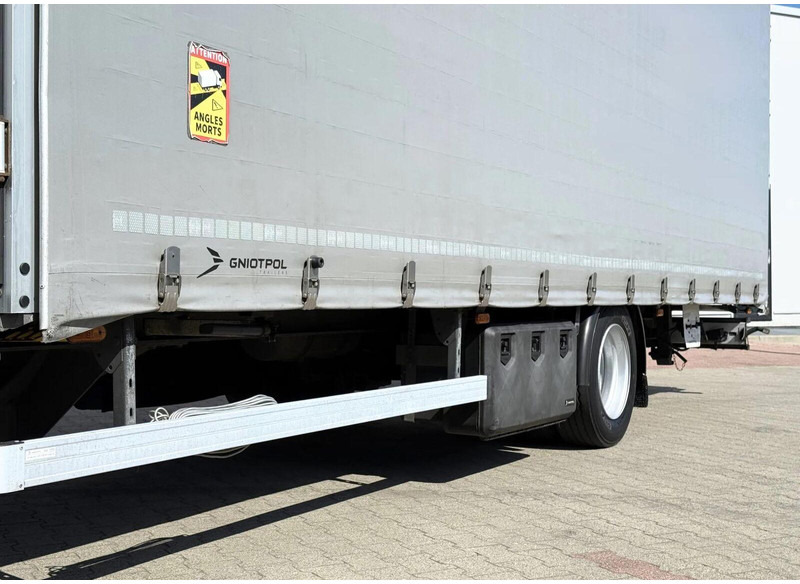 Trattore stradale Renault T 380: foto 7