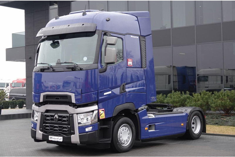 Renault T 520 / 13 L / RETARDER / I-PARK COOL / SKÓRY / PO KONTRAKCIE SE - Trattore stradale: foto 4 Renault T 520 / 13 L / RETARDER / I-PARK COOL / SKÓRY / PO KONTRAKCIE SE - Trattore stradale: foto 4
