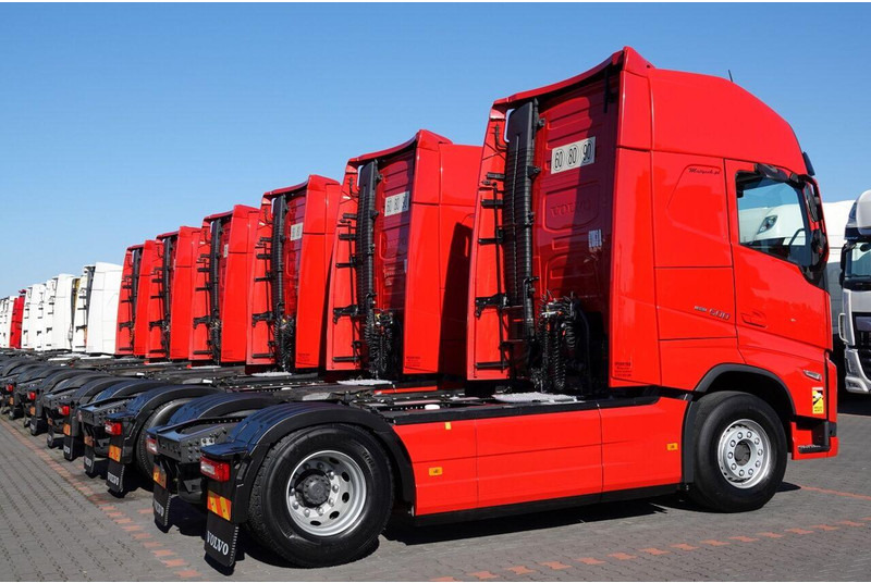 Volvo FH 500 / I-SAVE / XXL / I-PARK COOL NOWY MODEL / OPONY 100 % / - Trattore stradale: foto 4 Volvo FH 500 / I-SAVE / XXL / I-PARK COOL NOWY MODEL / OPONY 100 % / - Trattore stradale: foto 4