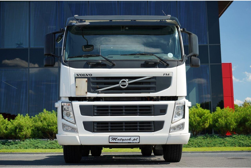 Volvo FM 380 / PEŁNY ADR / NISKA KABINA / DZIENNA KABINA / SPROWADZONY - Trattore stradale: foto 3 Volvo FM 380 / PEŁNY ADR / NISKA KABINA / DZIENNA KABINA / SPROWADZONY - Trattore stradale: foto 3