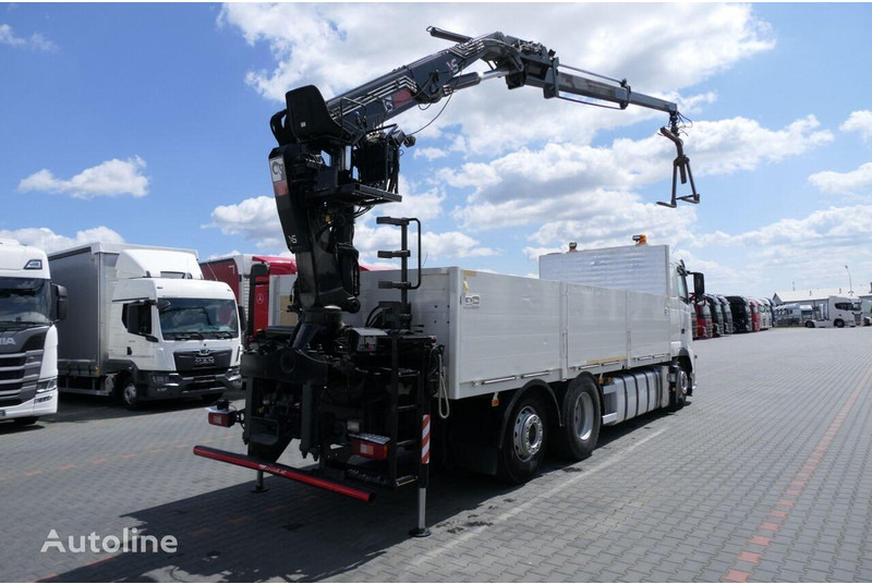 Volvo FM 460 - Autocarro con pianale/ Cassone fisso, Camion con gru: foto 5 Volvo FM 460 - Autocarro con pianale/ Cassone fisso, Camion con gru: foto 5