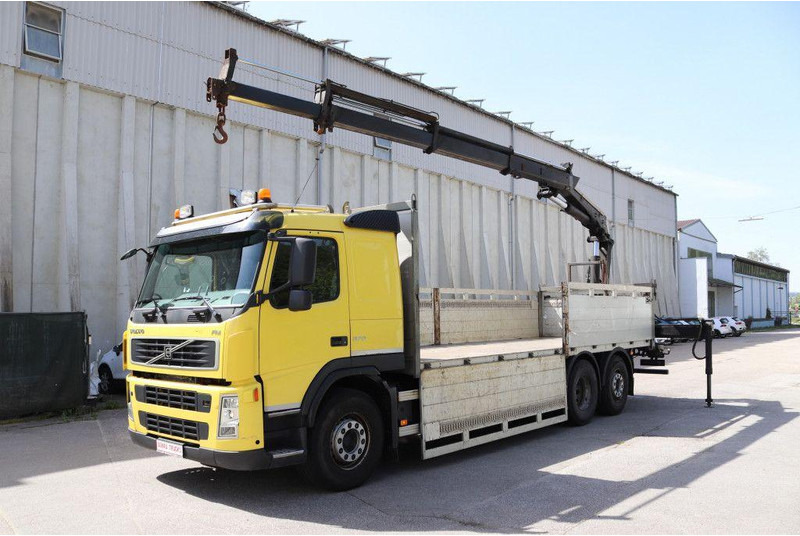 Volvo FM370 E5 VEB Kran Atlas 190.2E-A4 Funk - Autocarro con pianale/ Cassone fisso, Camion con gru: foto 2 Volvo FM370 E5 VEB Kran Atlas 190.2E-A4 Funk - Autocarro con pianale/ Cassone fisso, Camion con gru: foto 2