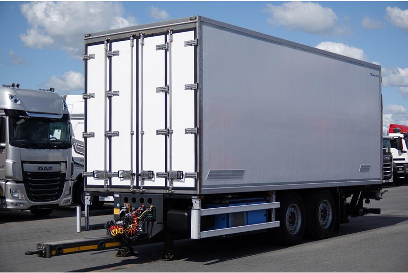Wielton PRZYCZEPA CHŁODNIA / IGLOOCAR / THERMO KING - FRIGOBLOCK / WINDA - Rimorchio frigorifero: foto 1 Wielton PRZYCZEPA CHŁODNIA / IGLOOCAR / THERMO KING - FRIGOBLOCK / WINDA - Rimorchio frigorifero: foto 1