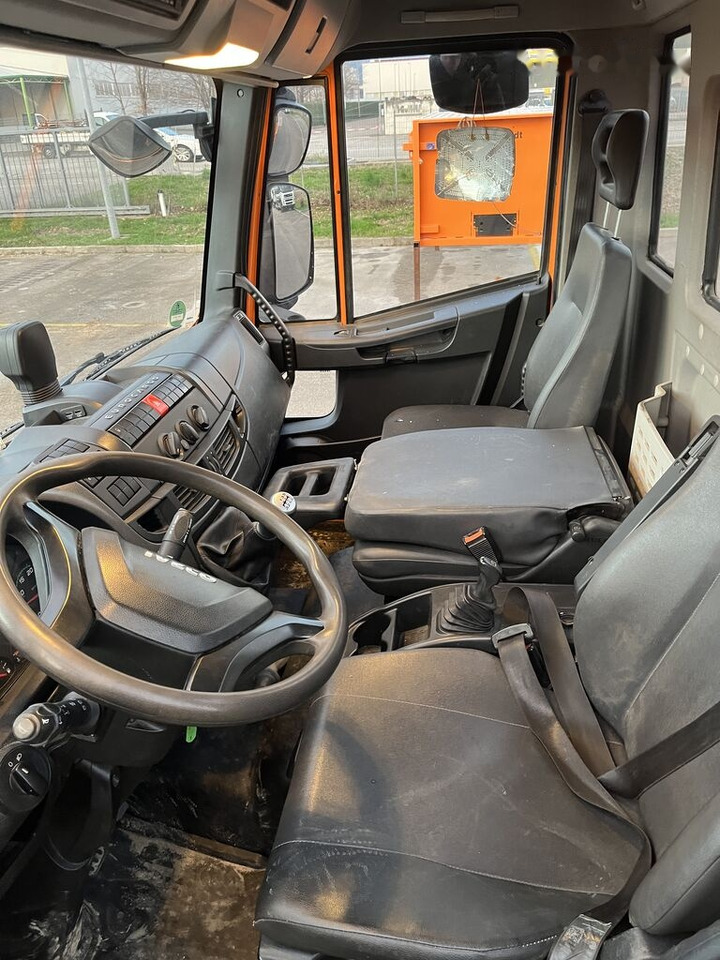 IVECO EuroCargo 80-220 - Autocarro ribaltabile: foto 5 IVECO EuroCargo 80-220 - Autocarro ribaltabile: foto 5