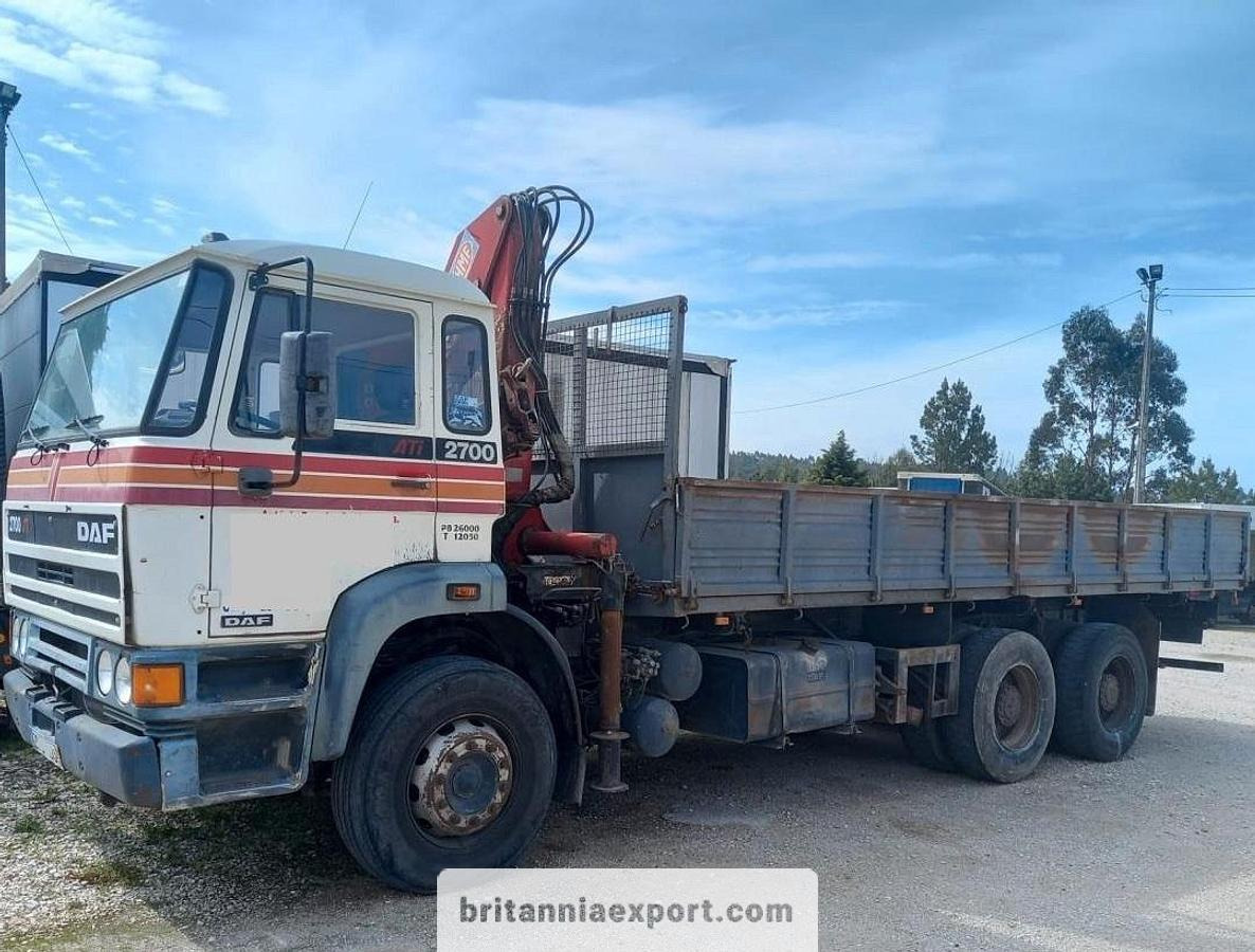 DAF 2700 ATI 6x4 26 Ton Sideways Tipper with HMF 820 Crane | Export Ready. - Autocarro ribaltabile, Camion con gru: foto 3 DAF 2700 ATI 6x4 26 Ton Sideways Tipper with HMF 820 Crane | Export Ready. - Autocarro ribaltabile, Camion con gru: foto 3