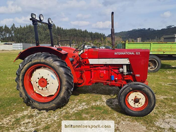 International Harvester McCormick 523 | 2.9 diesel | 3 cylinder | - Macchina agricola: foto 1 International Harvester McCormick 523 | 2.9 diesel | 3 cylinder | - Macchina agricola: foto 1