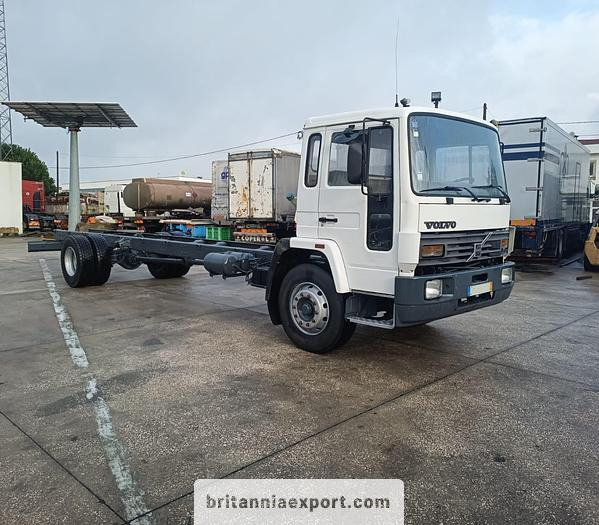 Autocarro telaio VOLVO FL6 19 | Intercooler | On springs | On 10 studs: foto 1