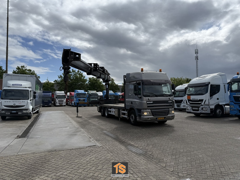 DAF FAN CF85 .460 - AUTOMATIC - EURO 5 - KRAN/CRANE HIAB 377 - Autocarro con pianale/ Cassone fisso, Camion con gru: foto 2 DAF FAN CF85 .460 - AUTOMATIC - EURO 5 - KRAN/CRANE HIAB 377 - Autocarro con pianale/ Cassone fisso, Camion con gru: foto 2