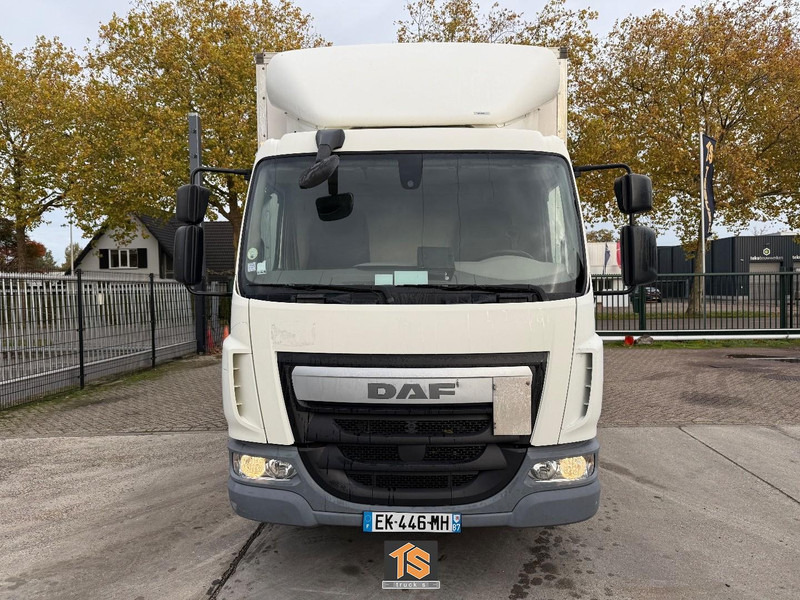 DAF LF180 12 TON - LADEBORDWAND - TOP TRUCK - Autocarro furgonato: foto 2 DAF LF180 12 TON - LADEBORDWAND - TOP TRUCK - Autocarro furgonato: foto 2