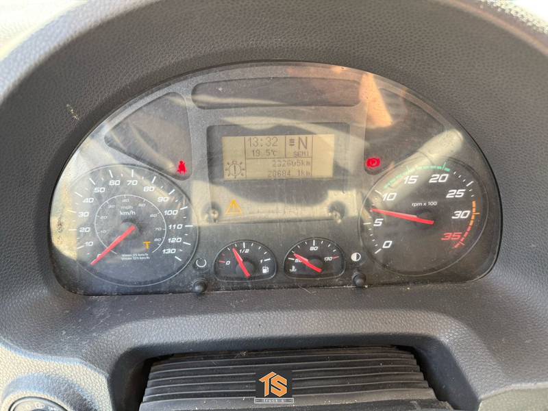 Iveco 120E19P AUTOMATIC - 12 TON - EURO 6 - LADEBORDWAND - TOP TRUCK - Autocarro furgonato: foto 5 Iveco 120E19P AUTOMATIC - 12 TON - EURO 6 - LADEBORDWAND - TOP TRUCK - Autocarro furgonato: foto 5