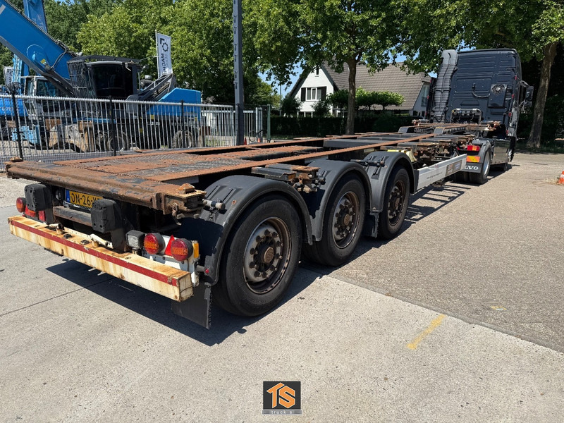 Krone SD Containerchassis, 3 erPaket, 2x20/30/40/45 - MULTI - NL TRAILER - Semirimorchio portacontainer/ Caisse interchangeable: foto 2 Krone SD Containerchassis, 3 erPaket, 2x20/30/40/45 - MULTI - NL TRAILER - Semirimorchio portacontainer/ Caisse interchangeable: foto 2