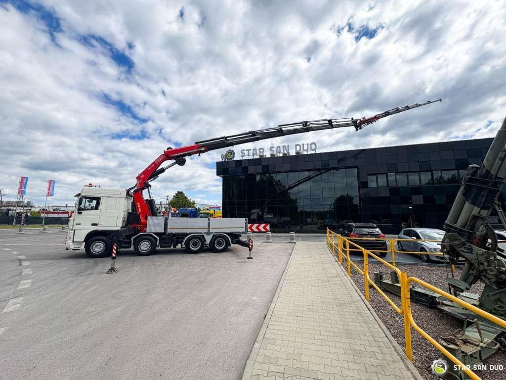 DAF XF 105.510 8x4 FASSI F800 XP Crane Fifth wheel - Camion con gru: foto 3 DAF XF 105.510 8x4 FASSI F800 XP Crane Fifth wheel - Camion con gru: foto 3