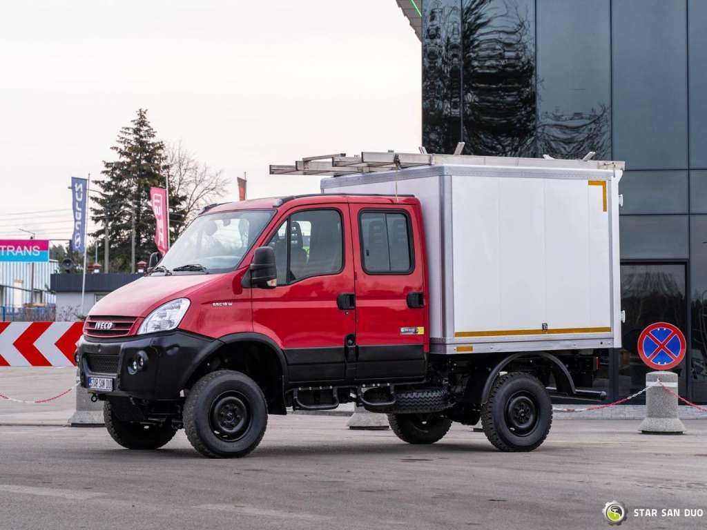 Iveco DAILY 4X4 OFFROAD CAMPER BOX DOKA Iveco DAILY 4X4 OFFROAD CAMPER BOX DOKA - Autocarro telaio: foto 5 Iveco DAILY 4X4 OFFROAD CAMPER BOX DOKA Iveco DAILY 4X4 OFFROAD CAMPER BOX DOKA - Autocarro telaio: foto 5