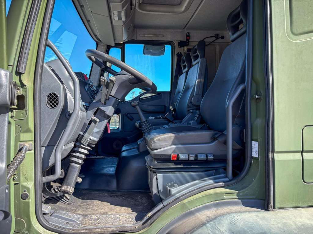 Camion centinato nuovo Iveco  EUROCARGO 4x4 Offroad Camper Winde: foto 20