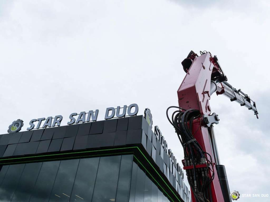 MAN 27.402 F10 6x6 HMF 3620 K4 Hds Crane - Camion con gru: foto 4 MAN 27.402 F10 6x6 HMF 3620 K4 Hds Crane - Camion con gru: foto 4